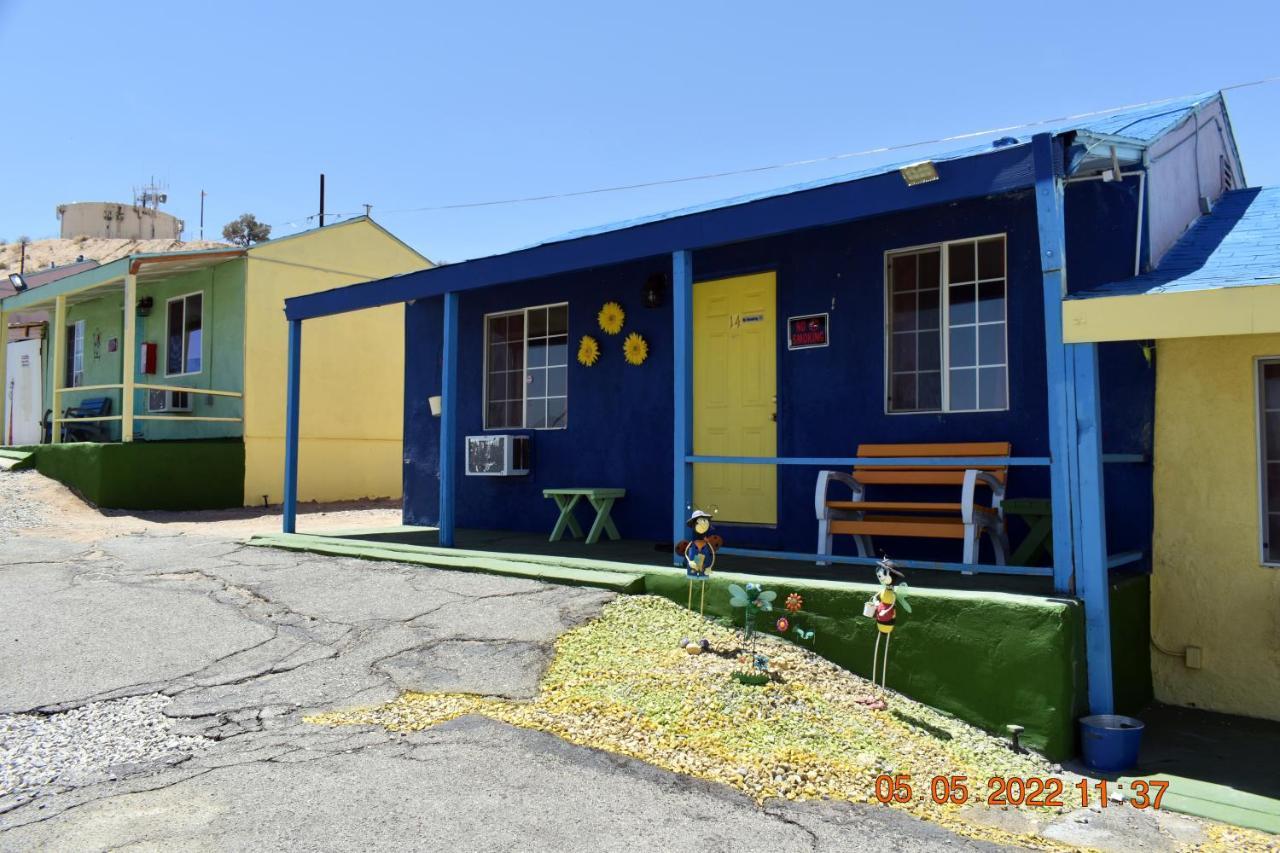9 Palms Inn Twentynine Palms Exterior photo