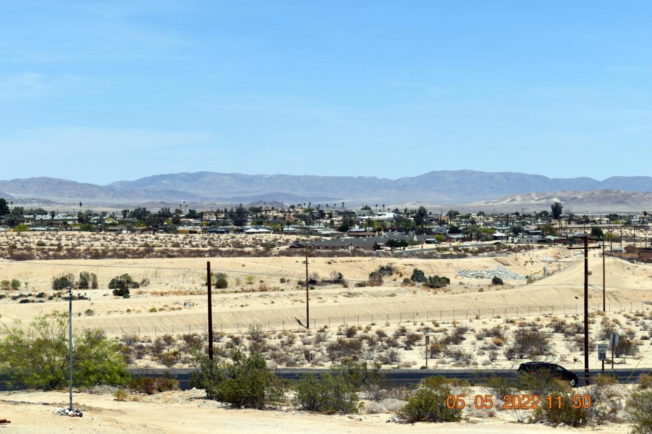 9 Palms Inn Twentynine Palms Exterior photo
